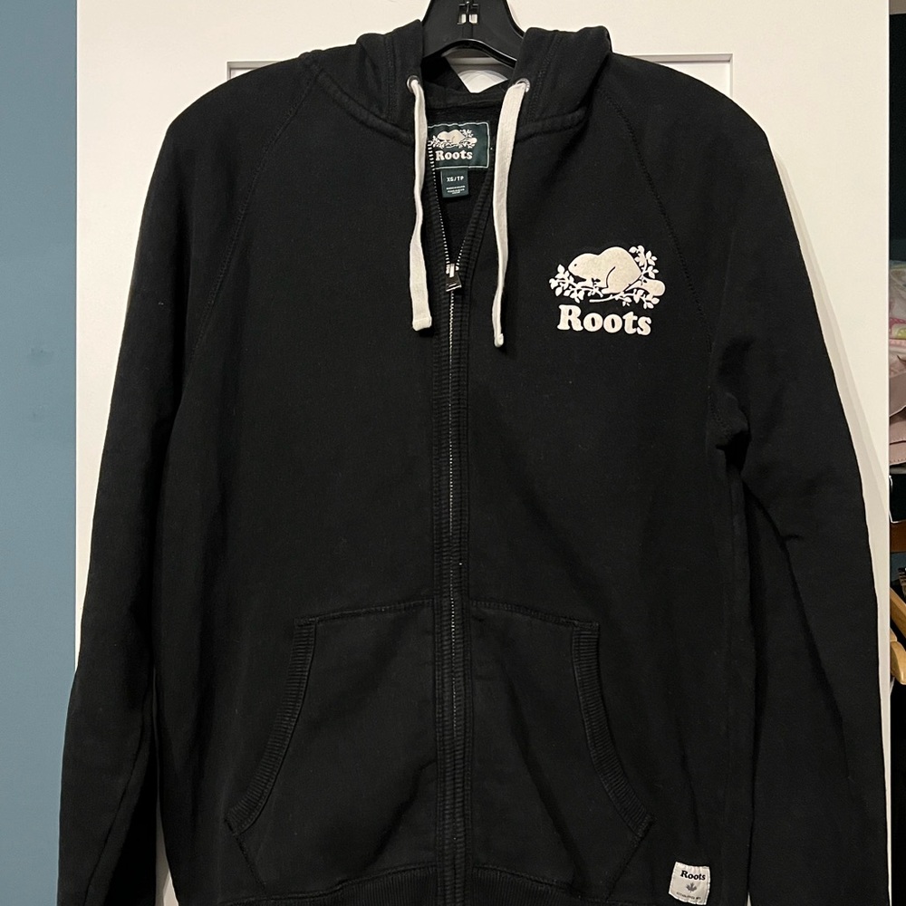 Roots Men’s zip hoodie Size XS